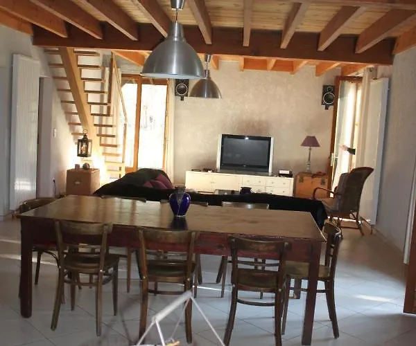 Au Milieu Des Pins / Bord Du Vila Biscarrosse