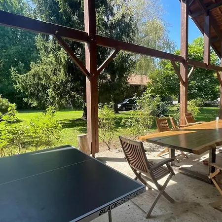 Au Milieu Des Pins / Bord Du Villa *